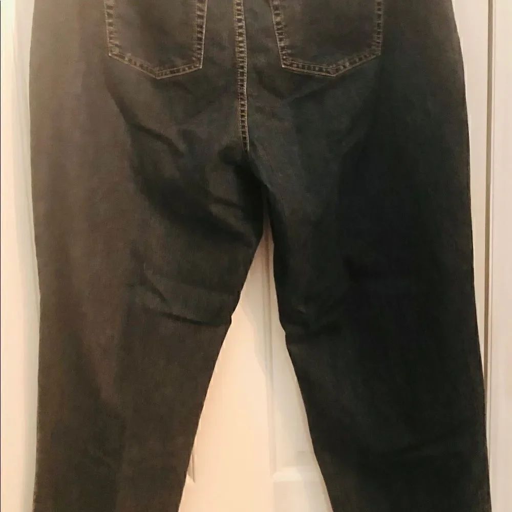 Women’s plus size LA Blues jeans